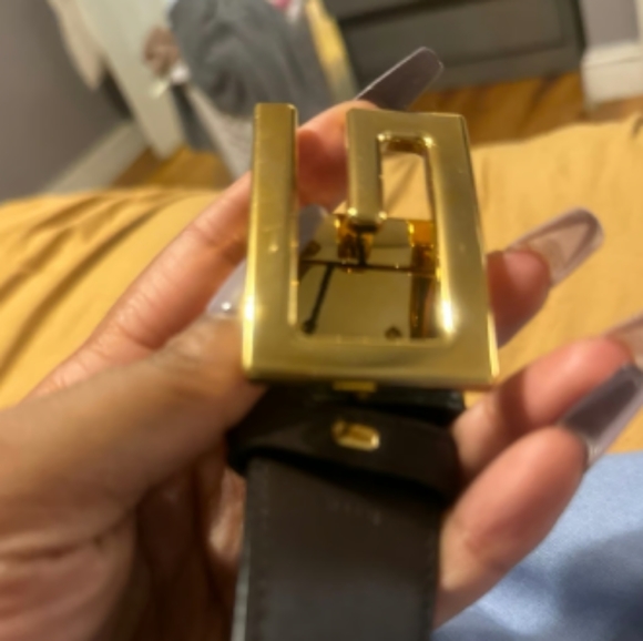 Gucci Accessories - Gucci Black, Brown Reversible With G Buckle Leather Belt